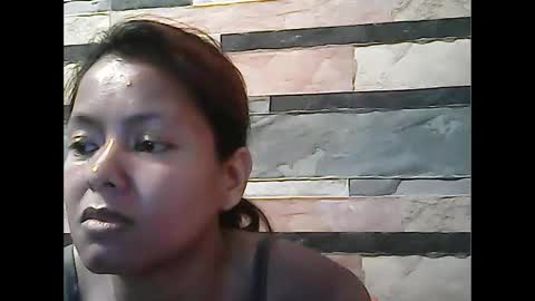 Snapshot of pinayhairyflower chatting on April 2026 02:21:02 AM Nica online show from April 2026 02:21:02 AM