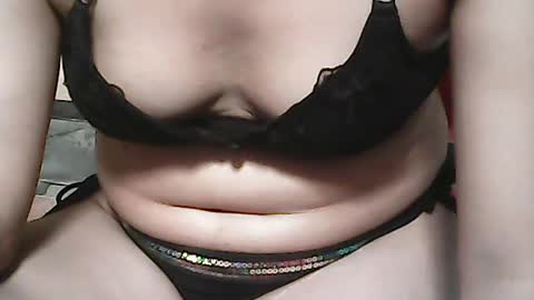 Snapshot of pinayhairyflower chatting on June 2026 05:01:02 PM Nica online show from June 2026 05:01:02 PM
