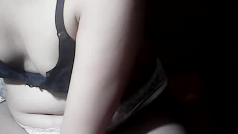 Snapshot of pinayhairyflower chatting on July 2026 06:33:01 PM Nica online show from July 2026 06:33:01 PM