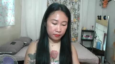 Snapshot of pinayhotty_yumie chatting on June 2026 11:02:02 PM yumie online show from June 2026 11:02:02 PM
