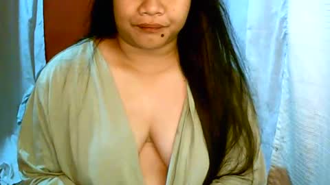 Snapshot of pinayjona chatting on February 2025 12:27:02 PM pinayjona online show from February 2025 12:27:02 PM