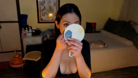 Snapshot of pinaysluttyaira chatting on September 2025 05:02:02 AM PinaySluttyAira online show from September 2025 05:02:02 AM