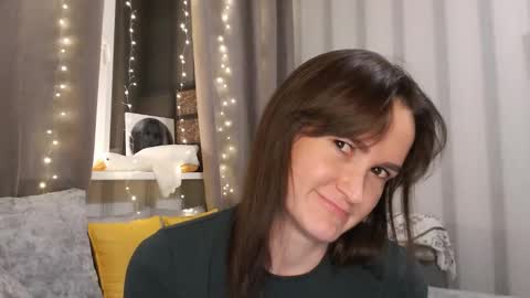       online show from December 2024 09:35:01 PM