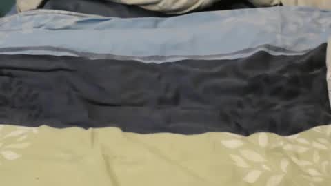 Snapshot of pinewoodman chatting on March 2026 08:42:02 AM pinewoodman online show from March 2026 08:42:02 AM