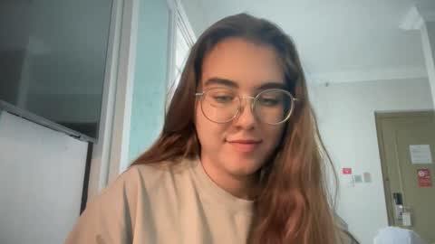 Susie online show from February 2026 02:23:01 AM