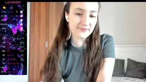 pingviluly online show from November 2025 04:15:02 AM