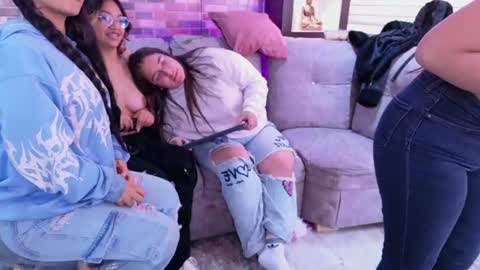 pink_as online show from June 2026 08:57:02 PM