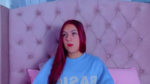 Snapshot of pink_bonnie chatting on September 2025 01:46:01 PM pink_bonnie online show from September 2025 01:46:01 PM