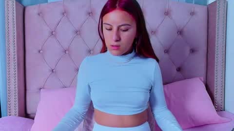 Snapshot of pink_bonnie chatting on September 2025 11:02:02 AM pink_bonnie online show from September 2025 11:02:02 AM