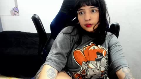 weedcandy ig y twitter xpink dustt online show from October 2025 05:23:02 PM