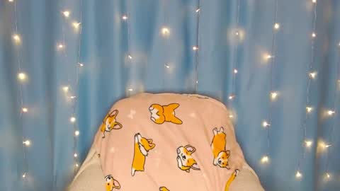 Snapshot of pink_pikachu_ chatting on January 2025 01:23:02 AM Pikachu pika online show from January 2025 01:23:02 AM