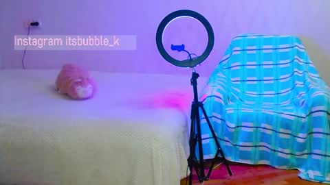 Snapshot of pink_pikachu_ chatting on March 2025 04:52:02 PM Pikachu pika online show from March 2025 04:52:02 PM