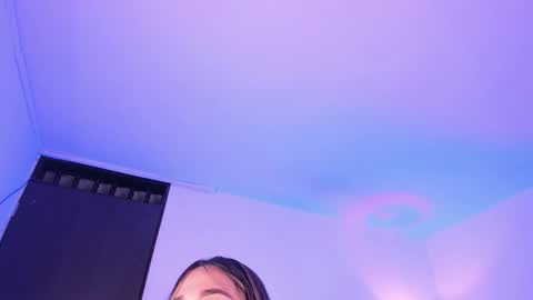Snapshot of pink_quarz chatting on September 2025 02:05:02 AM KELLY online show from September 2025 02:05:02 AM