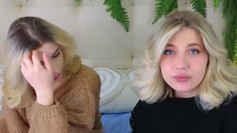 Snapshot of pinkadele chatting on October 2025 09:46:02 AM Adele online show from October 2025 09:46:02 AM