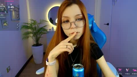 Snapshot of pinkan8el chatting on March 2026 03:01:02 AM pinkan8el online show from March 2026 03:01:02 AM