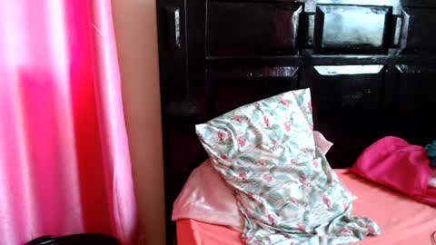 Snapshot of pinkdomina01 chatting on June 2026 08:29:02 AM pinkdomina01 online show from June 2026 08:29:02 AM