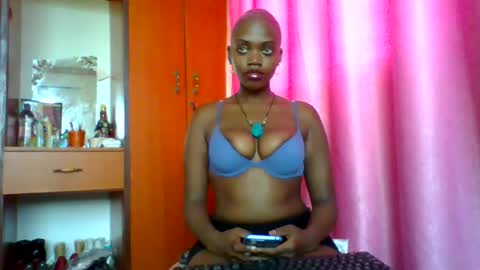 Snapshot of pinkdomina01 chatting on June 2026 09:25:01 AM pinkdomina01 online show from June 2026 09:25:01 AM
