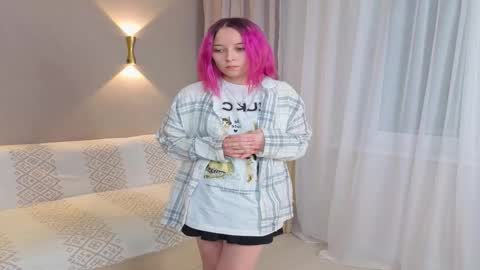 Lily online show from February 2026 05:11:02 PM