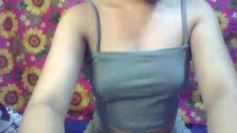 Snapshot of pinkish_shine chatting on February 2025 01:08:02 PM Hi its me shine online show from February 2025 01:08:02 PM