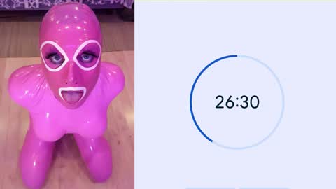 Snapshot of pinklatexgurl chatting on February 2026 12:51:02 AM pinklatexgurl online show from February 2026 12:51:02 AM