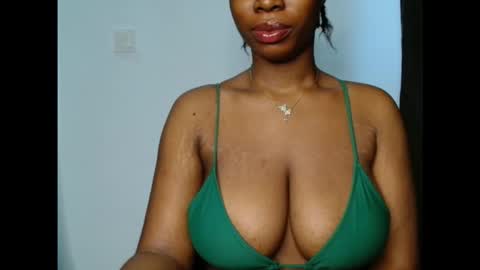 pinkxsugar online show from October 2025 09:34:02 AM