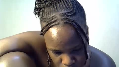 pinky_ebony13 online show from May 2026 11:04:01 AM