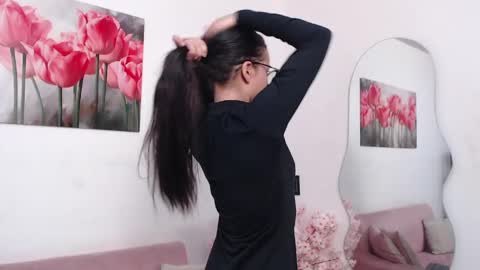 pinky_f00x online show from May 2026 07:19:01 PM