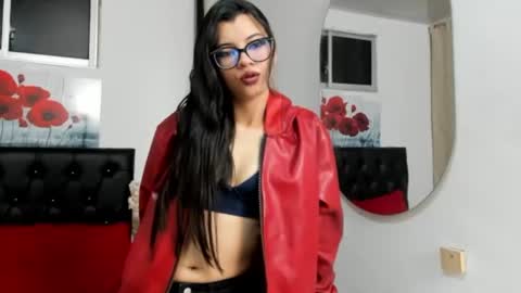 pinky_f00x online show from June 2026 02:53:01 AM