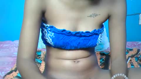 pinky_lov online show from November 2025 10:01:02 AM