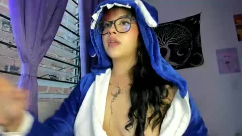 pinky_promiseex online show from September 2025 10:55:02 PM