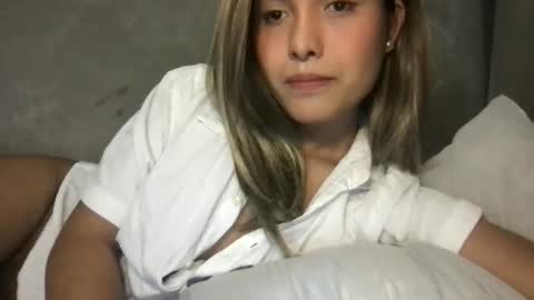 taylor-dont forget to follow and give thumps up online show from May 2026 02:18:01 AM