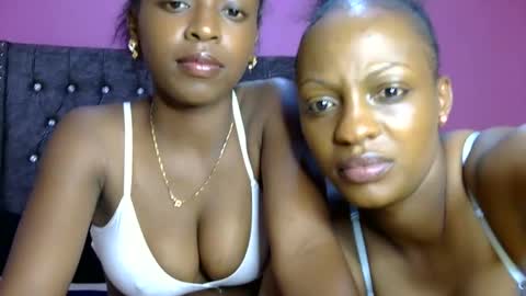 Snapshot of pinky_vy chatting on January 2025 04:23:02 PM pinky online show from January 2025 04:23:02 PM