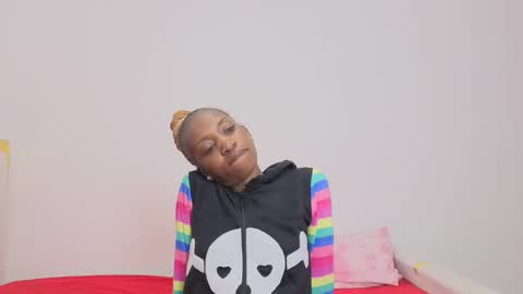 pinky_winky2 online show from September 2025 01:29:02 AM