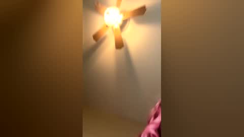 pinkykittykat online show from April 2026 08:00:02 PM