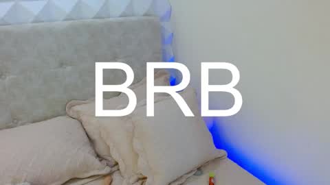 Perla online show from April 2026 05:30:01 PM