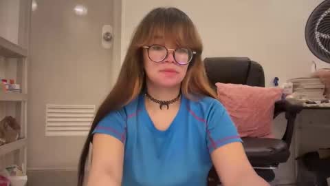Rose online show from May 2026 12:27:01 AM