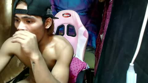 pinoy_fuckboy69 online show from February 2026 02:42:02 PM