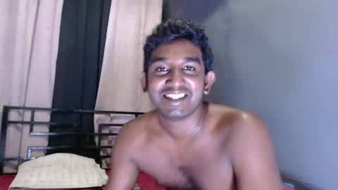 rayvienn online show from June 2026 07:28:01 AM