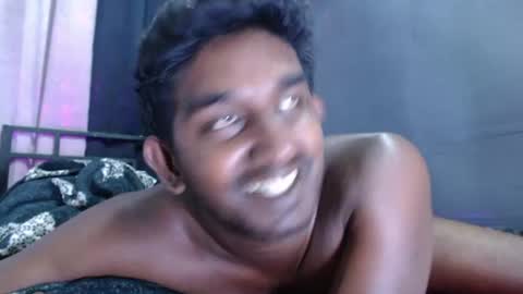 rayvienn online show from June 2026 03:08:02 AM