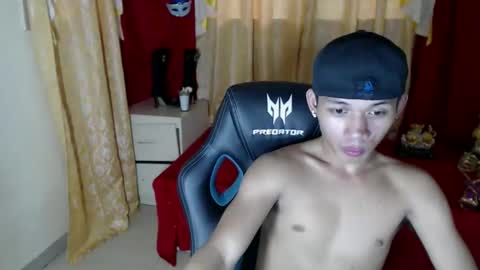 Snapshot of pinoyhotprincexxx chatting on November 2025 07:10:02 AM pinoyhotprincexxx online show from November 2025 07:10:02 AM