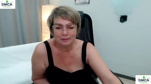 Bella online show from May 2026 04:51:01 AM