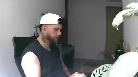 Snapshot of pipe1203 chatting on March 2026 03:04:01 PM pipe1203 online show from March 2026 03:04:01 PM