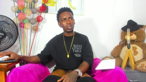 P I P E - M O NS T E R C O C K online show from April 2026 07:52:01 PM