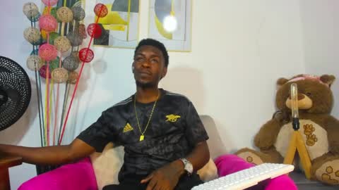 P I P E - M O NS T E R C O C K online show from April 2026 07:20:01 PM