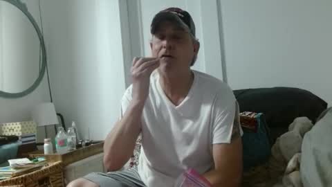 pirate334 online show from April 2026 12:08:01 AM