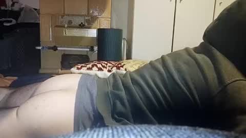 Snapshot of pisces922 chatting on January 2025 11:22:01 PM Dominik online show from January 2025 11:22:01 PM