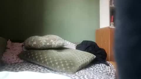 Snapshot of pisces922 chatting on November 2025 07:10:02 AM Dominik online show from November 2025 07:10:02 AM