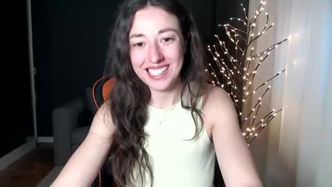 Snapshot of piscesgirl06 chatting on December 2024 05:39:01 AM piscesgirl06 online show from December 2024 05:39:01 AM