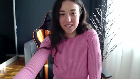 Snapshot of piscesgirl06 chatting on January 2025 09:50:02 AM piscesgirl06 online show from January 2025 09:50:02 AM