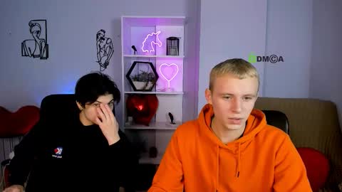 Snapshot of pit_wetty chatting on December 2025 06:44:01 AM Pitt online show from December 2025 06:44:01 AM